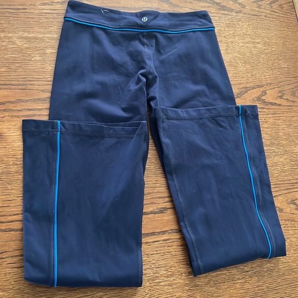 Lululemon Athletica Grove Pants Size 6